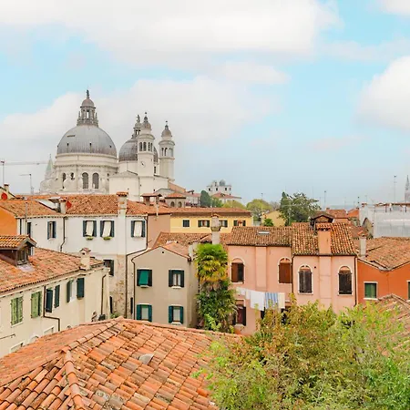 Terrace With Canal View - 5 Min From Accademia Bridge Venedig