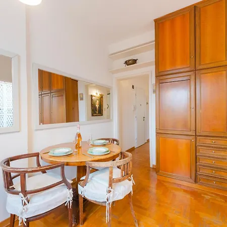 Apartment Terrace With Canal View - 5 Min From Accademia Bridge